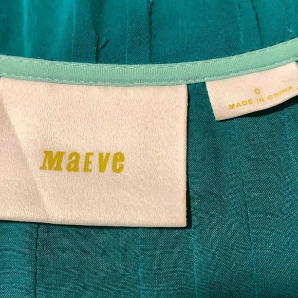 MAEVE by ANTHROPOLOGIE Fluttered Maya Blouse in Green - Picture 3 of 5